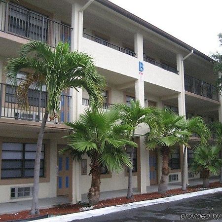 Homing Inn - Boynton Beach Zewnętrze zdjęcie