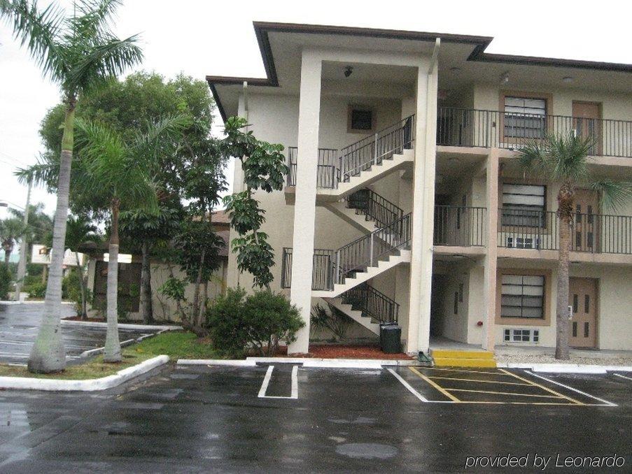 Homing Inn - Boynton Beach Zewnętrze zdjęcie