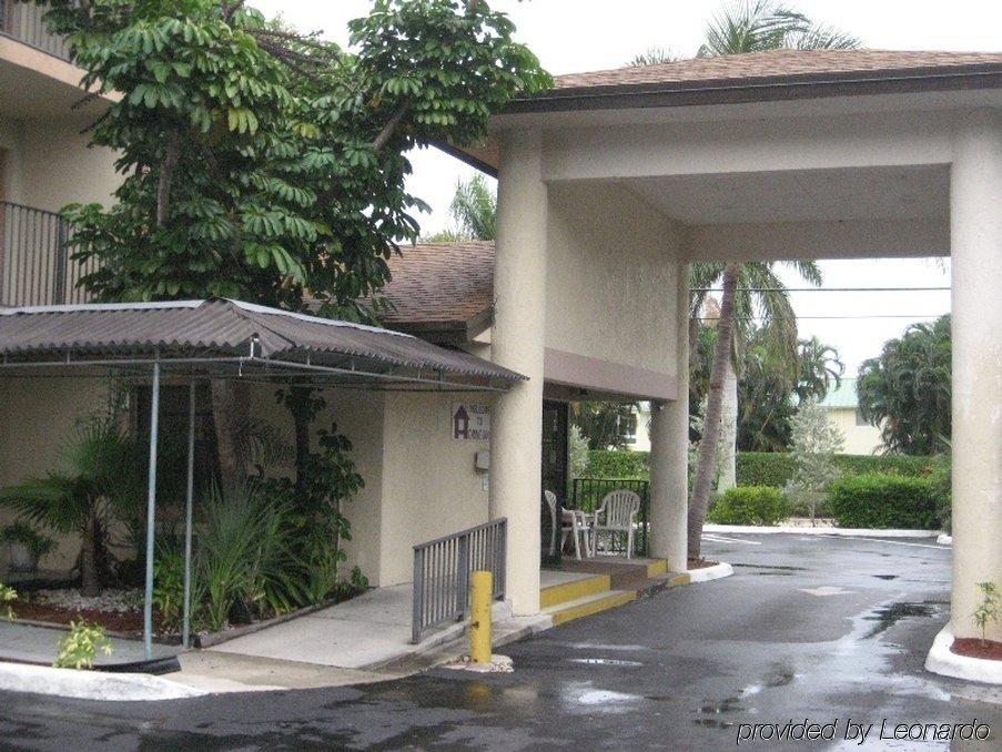 Homing Inn - Boynton Beach Zewnętrze zdjęcie